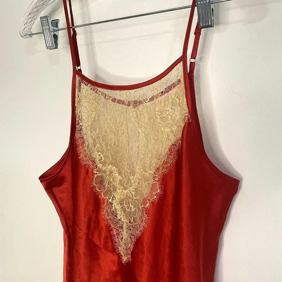 Victoria's Secret Red with Gold Lace Satin Babydoll Slip Lingerie Dress Sz Small - Picture 2 of 8